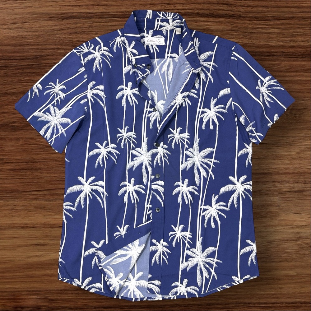 Cotton & Co. Men’s Navy Blue Tropical Palm Tree Shirt. Size Medium
